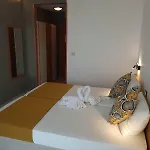 Хотел тинтява парк